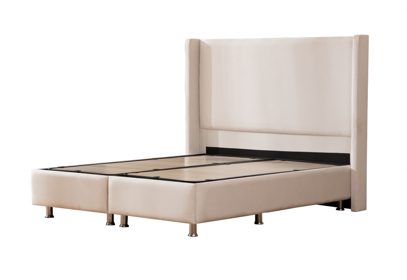 <p>LUCCA BAZA TAKIMI</p>
