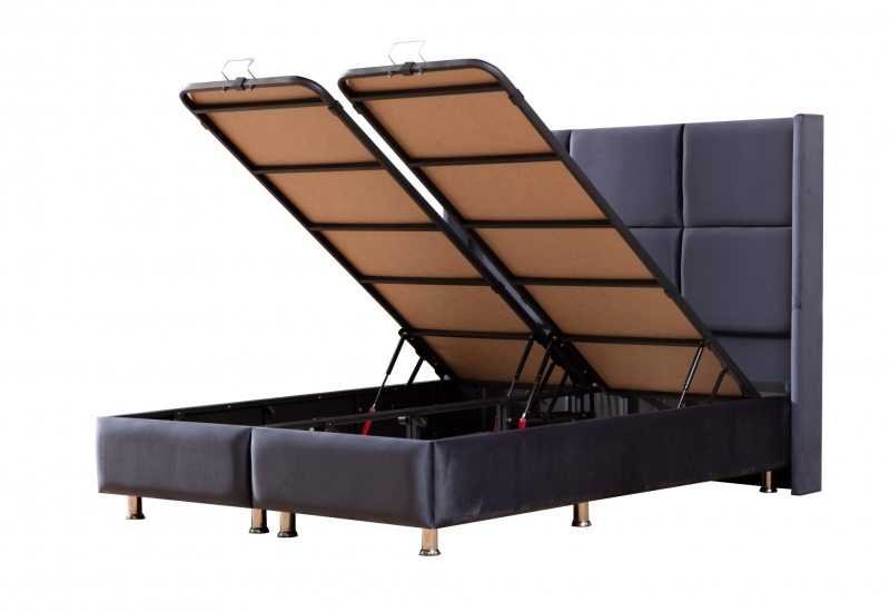 <p>LYON BAZA TAKIMI</p>
