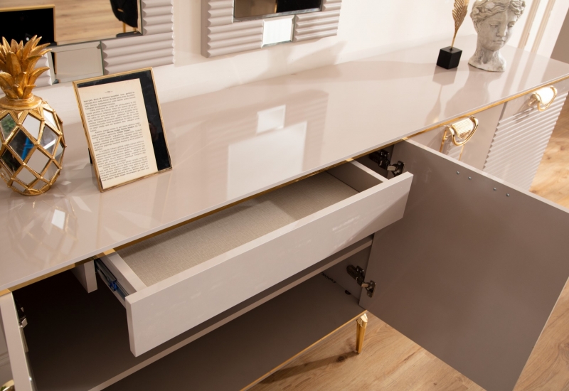 <p>ARYA YEMEK ODASI</p>
