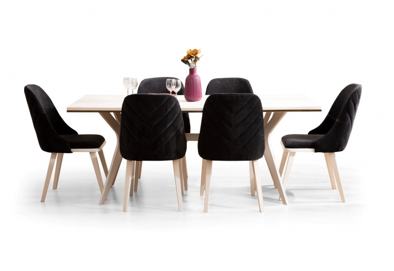 <p>RUBY  YEMEK ODASI</p>
