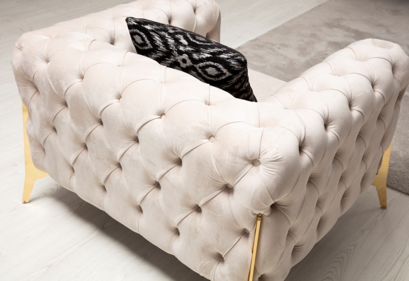 <p>KILIÇ KOLTUK TAKIMI</p>
