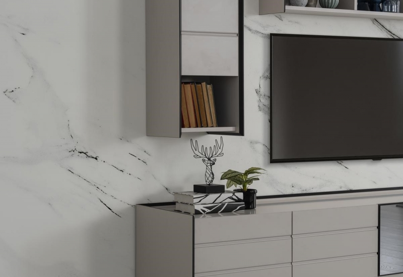 <p>MONA TV ÜNİTE</p>
