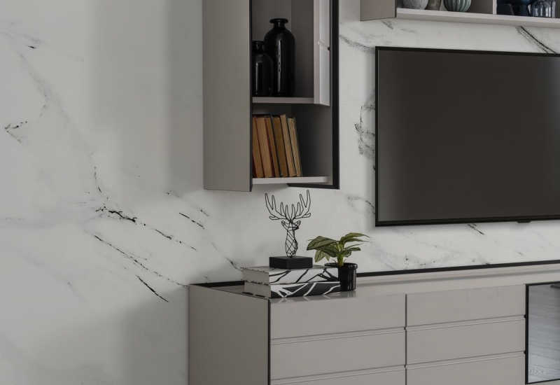 <p>MONA TV ÜNİTE</p>
