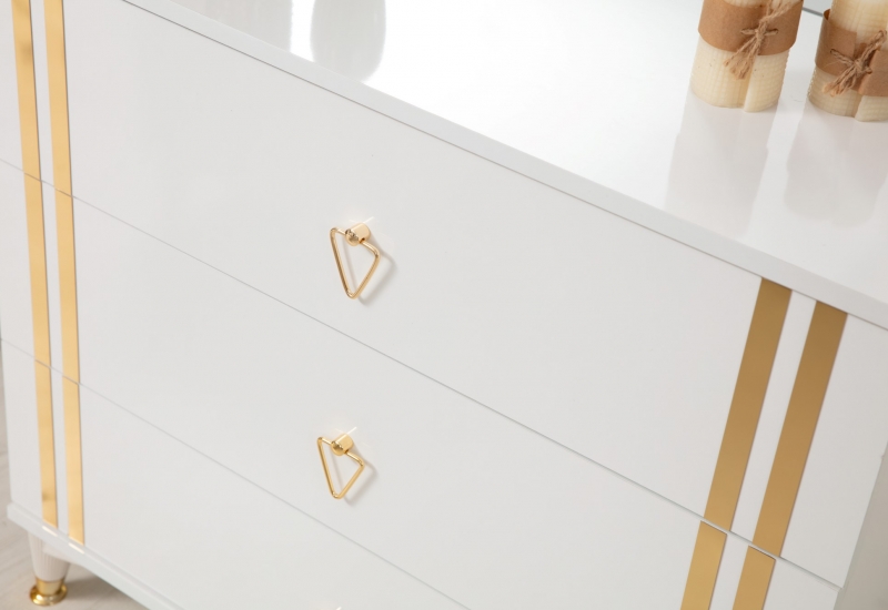 <p>SEDEF YATAK ODASI</p>
