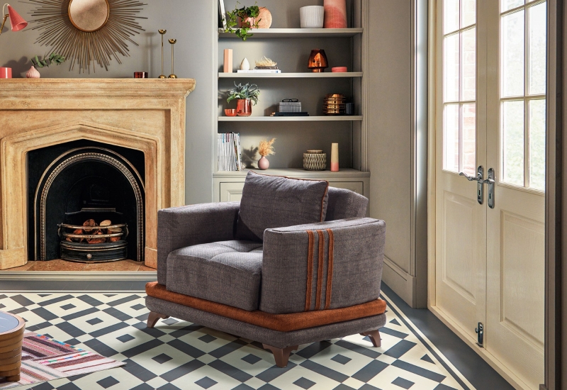 <p>MALTA KOLTUK TAKIMI</p>
